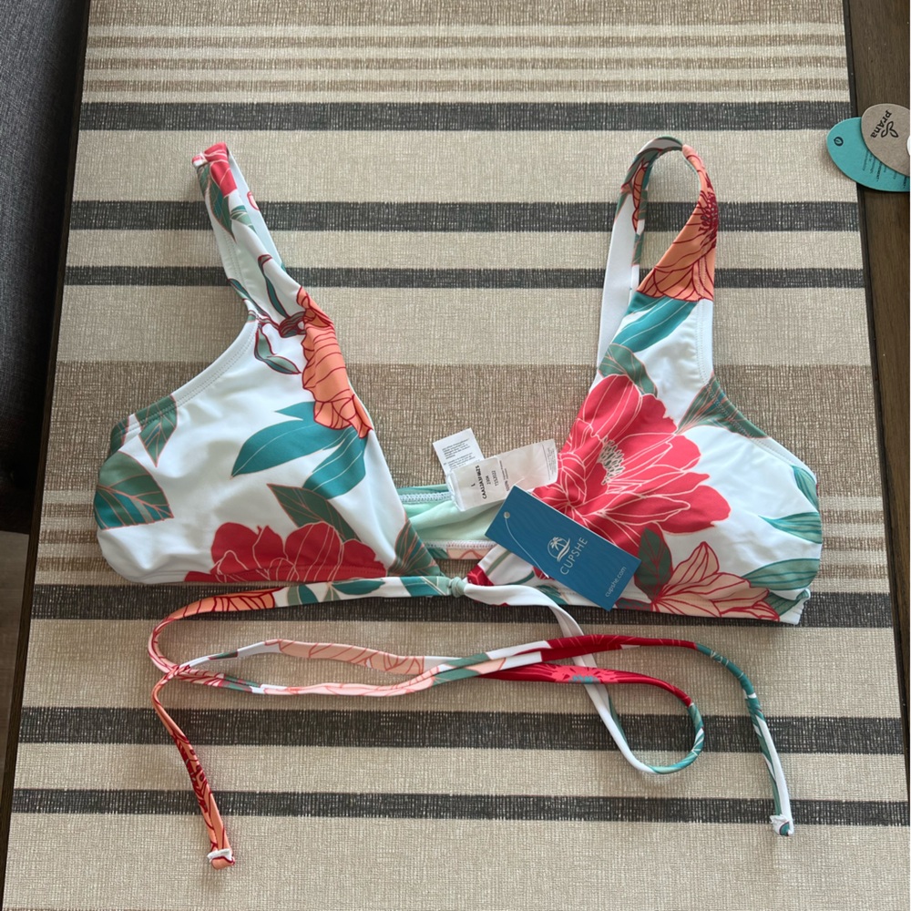 Cupshe bikini wrap